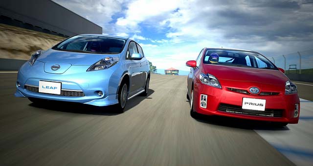 Nissan-Leaf-Toyota-Prius