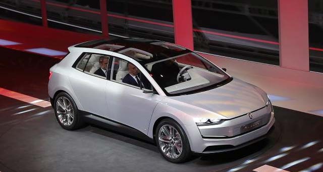 Italdesign-Giugiaro-Clipper-concept