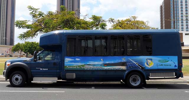US-Hybrid-Fuel-Cell-Bus