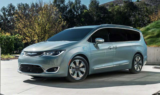 2017-chrysler-pacifica-hybrid_f