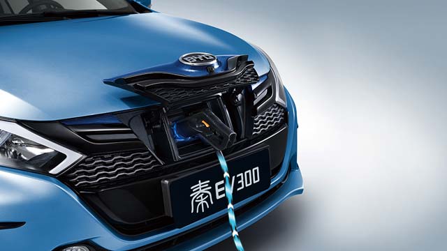 BYD-QIN-EV300_2
